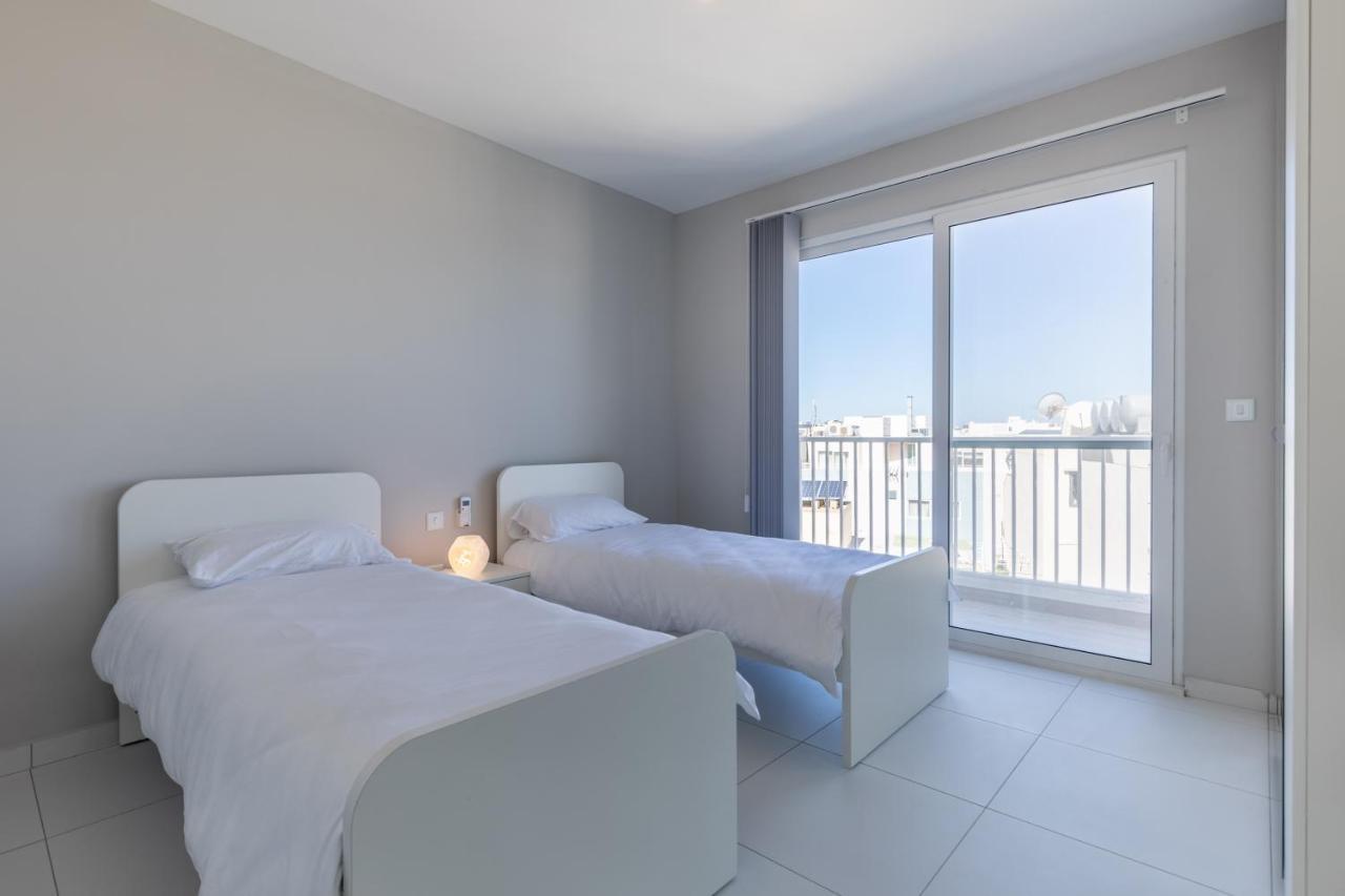Unique Penthouse With Private Heated Jacuzzi, Close To Restaurants And Night Life Is-Swieqi Εξωτερικό φωτογραφία